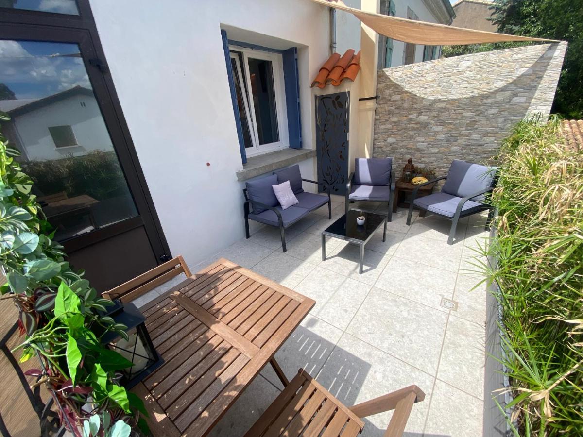 L'Esplanade, Appartement En Centre-Ville Au Calme Puisserguier Exterior foto